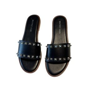 Sincerely Jules Tyler Black Studded Slide Sandals 9M – NIB